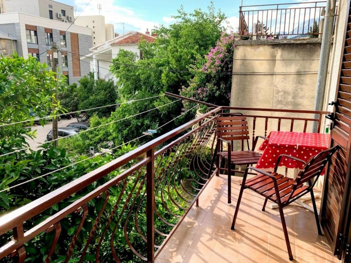 Obradovic Rooms & Apartments Макарська Екстер'єр фото